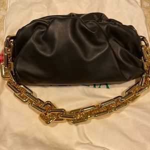Bottega veneta chain pouch leather shoulder pouch